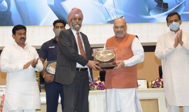 पीएफसी को राजभाषा में श्रेष्ठ कार्य-निष्पादन के लिए 'राजभाषाकीर्ति' प्रथम पुरस्कार