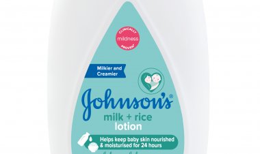 जॉन्सन्स® बेबी का नया मिल्क + राईस लोशन, जिसमें हैं दूध के प्रोटीन्स और चावल का अर्क