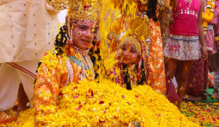 Rang Panchmi 2022: होली के पांच दिन बाद मनाया जाता है रंगपंचमी का त्योहार, जानें इसका शुभ मुहूर्त और पूजा विधि