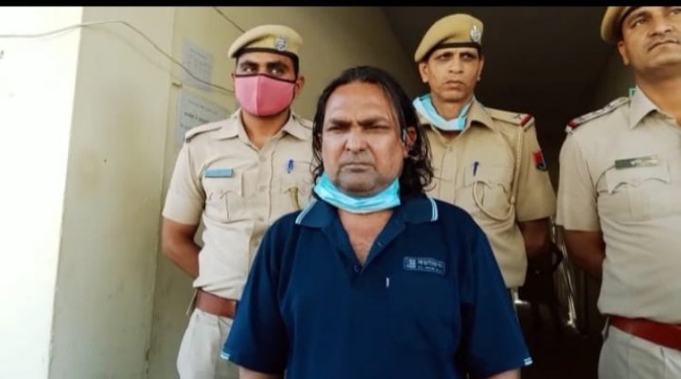 भूतों के नाम पर डरा कर दुष्कर्म का आरोपी गिरफ्तार  :ढोंगी तांत्रिक बाबा को किया गिरफ्तार
