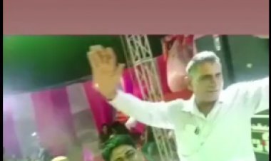 गश्त छोड़ शादी में पहुंचे पुलिसवालों का डांस: ASI सहित पुलिसकर्मियों पर शराब पीकर अश्लील हरकत का आरोप; SP ने DSP को सौंपी जांच