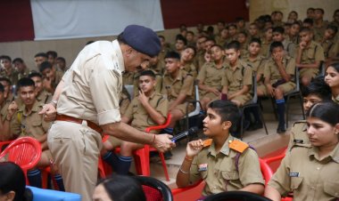 पुलिस अधीक्षक अजमेर ने साइबर-सुरक्षा के प्रति जागरूक किया