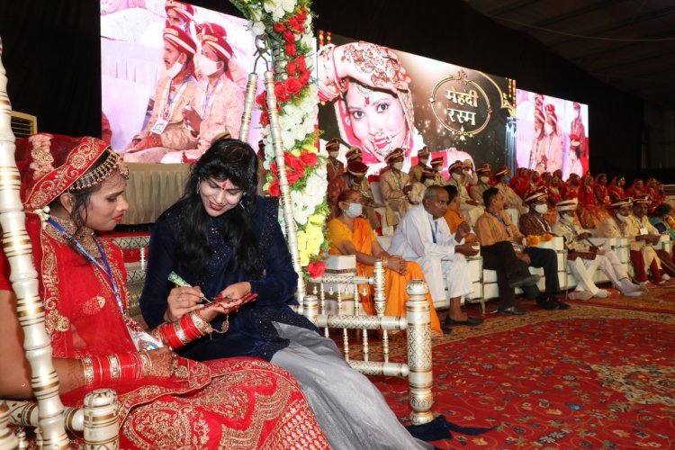 नारायण सेवा संस्थान के 36वें सामूहिक विवाह समारोह में 21 दिव्यांग जोड़े विवाह सूत्र में बंधे ने किया आमजनों से कोविड का टीका लगवाने का आग्रह