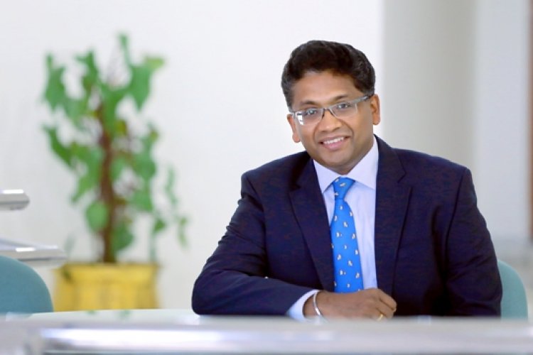 जोखिम लेने के मामले में यह अनुशासित रहने का समय है: वेत्री सुब्रमण्यम, यूटीआई एएमसी