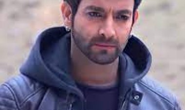 एक्टर विनीत रैना की आपबीती: कहा जाता था- औरतों को छोड़कर कश्मीर से निकल जाइए; बिजली के खंभों पर लगा देते थे मरने वालों की सूची